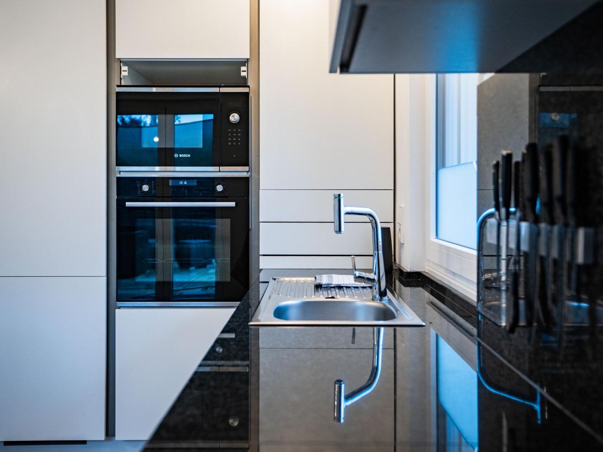 Whirlpool - Zentral - Designloft Mit Xxl Terrasse Διαμέρισμα Βιζμπάντεν Εξωτερικό φωτογραφία